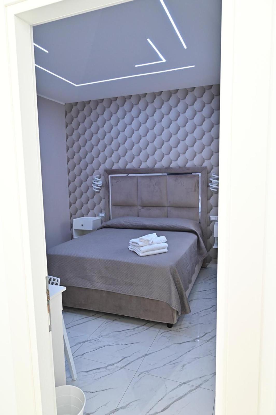 Couette-café Bebsantaniellohouse1