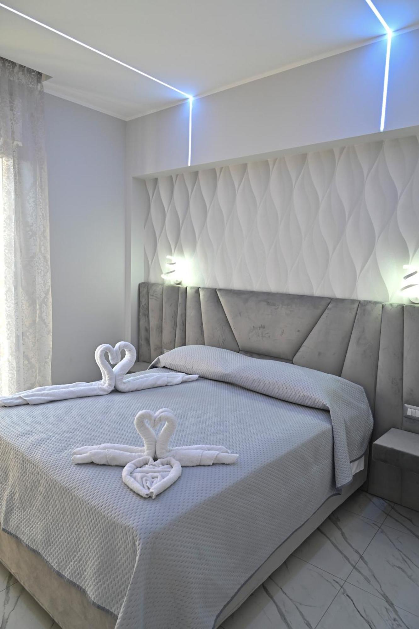Couette-café Bebsantaniellohouse1 *