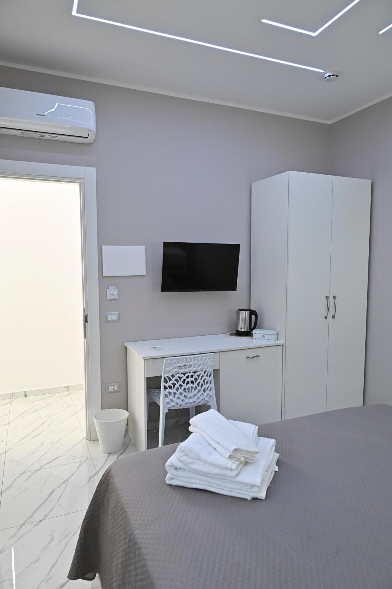 Couette-café Bebsantaniellohouse1